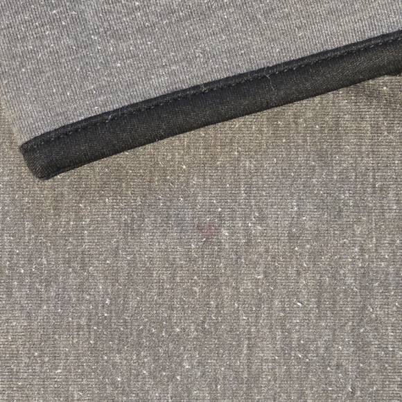 Lot Of 5 Old Navy Hoodies Sweater - Charcoal, Yellow, Burgundy, Blue & Grey - Picture 7 of 7